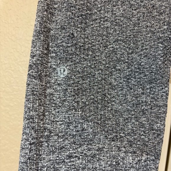 Lululemon Engineered Warmth Jogger Merino Wool Size 4 - Picture 12 of 16